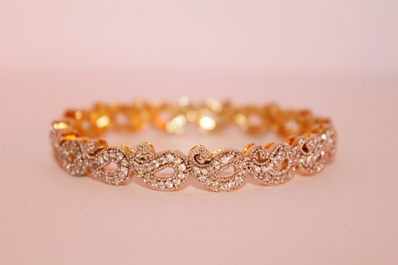 Aura Premium Gold Bangle